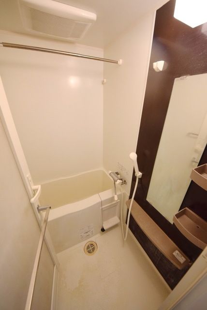 バス・シャワールーム　★お問い合わせはタウンハウジングまで★