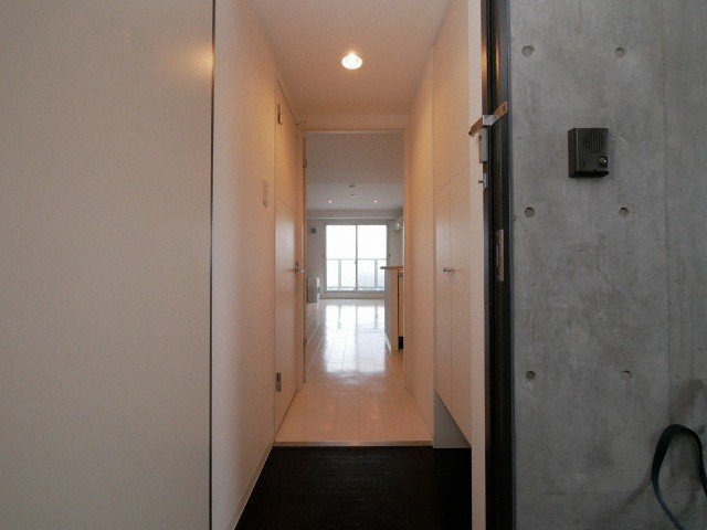 玄関　開放的な玄関スペース♪