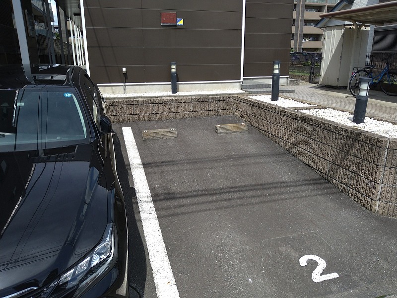 駐車場　2台管理