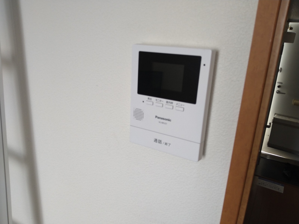 セキュリティ　モニターホン標準設置♪
