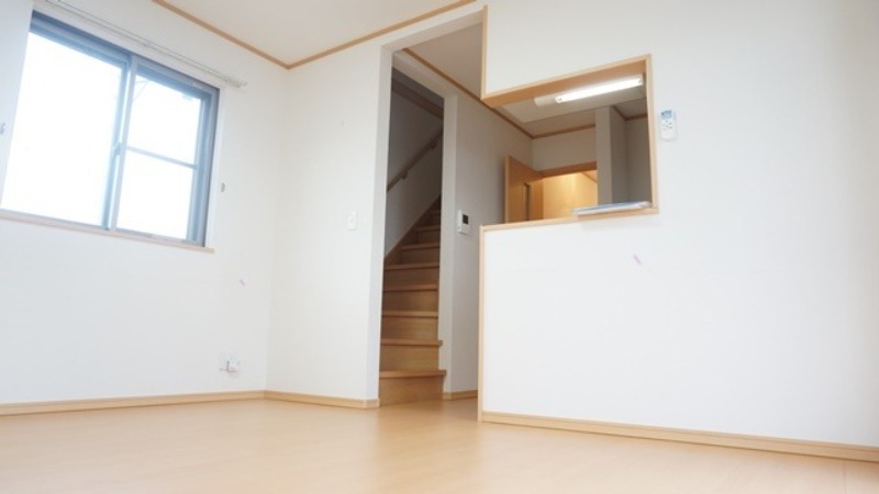 居室・リビング　図面と現状に相違がある場合には現状を優先