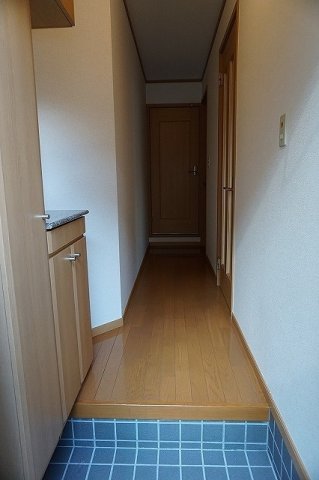 玄関　収納もある玄関です