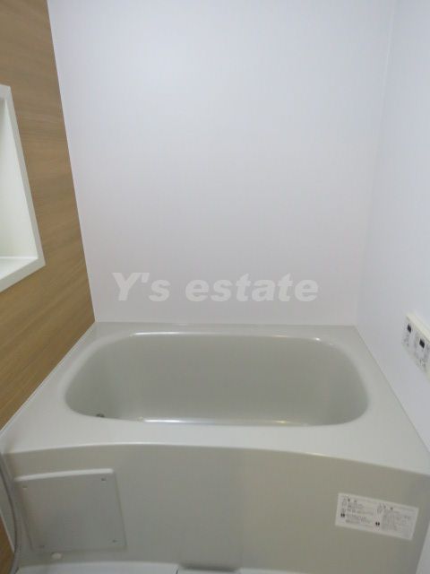 バス・シャワールーム　この反転タイプになります。