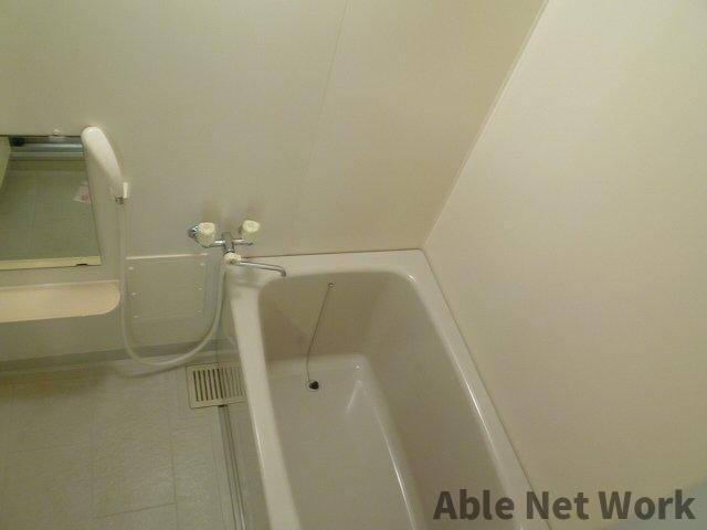 バス・シャワールーム　バスルーム