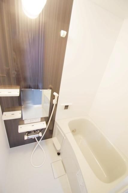 バス・シャワールーム　★物件のお問合せはタウンハウジング稲田堤店まで★