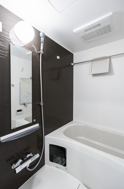 バス・シャワールーム　清潔な浴室！