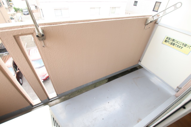 バルコニー　別室の参考写真です。※現況優先