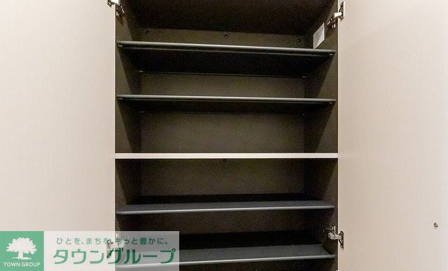 玄関　※参考パースです