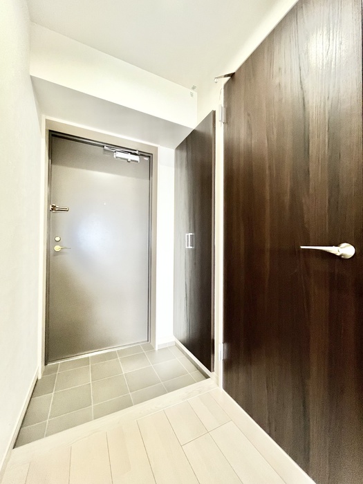 玄関　※同タイプ別部屋