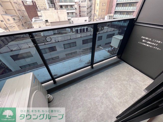 バルコニー　バルコニー