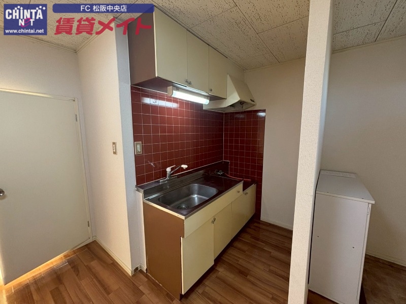 キッチン　同物件別室写真