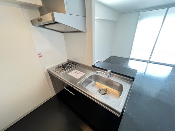 キッチン　※別部屋の写真です