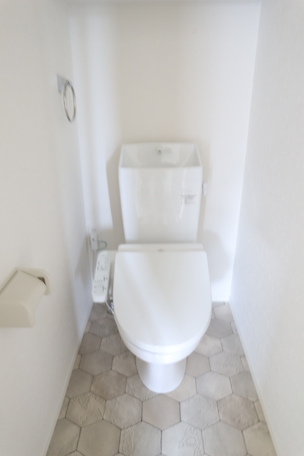 トイレ　トイレもきれいです