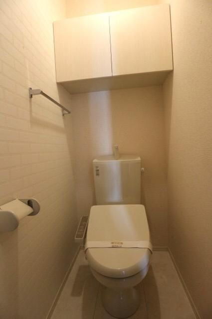 トイレ　別号室参考写真