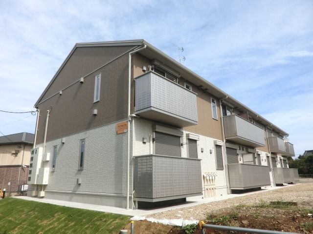 建物外観　２０１６年９月竣工