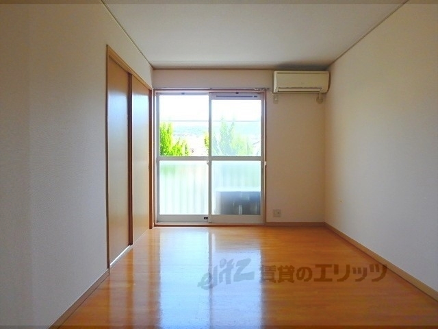 居室・リビング　洋室