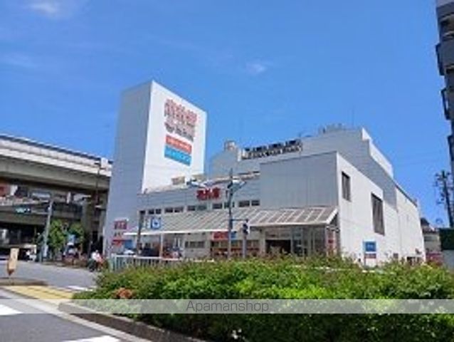 スーパー　赤札堂（スーパー）まで222m