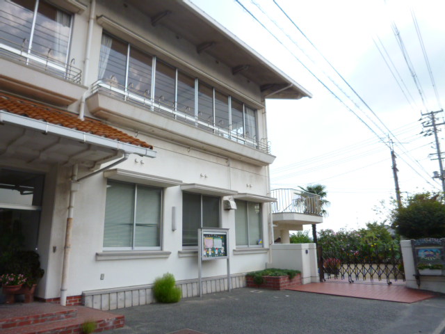 幼稚園・保育園　琴浦西幼稚園（幼稚園・保育園）まで825m