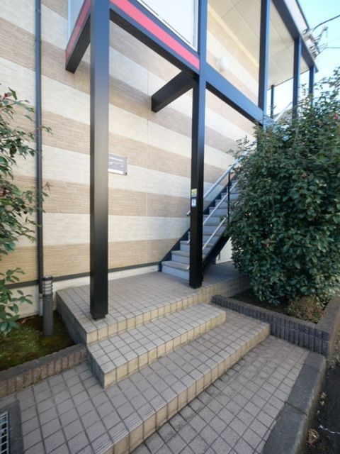 エントランス　★お問い合わせの際は『タウンハウジング橋本店』まで★