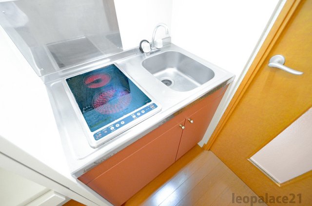 キッチン　実際のお部屋と異なる場合がございます。