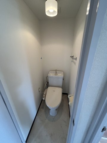 トイレ　コンパクトで使いやすいトイレです