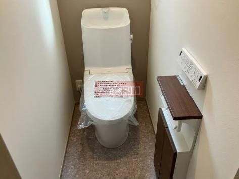 トイレ　トイレ