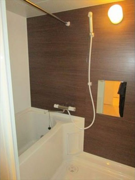 バス・シャワールーム　きれいなお風呂で快適バスタイム♪