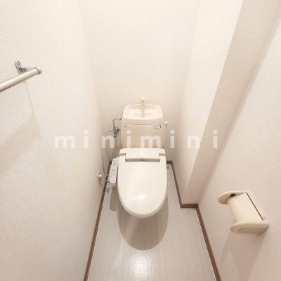 トイレ　※別棟の写真です。イメージ