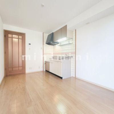 居室・リビング　※別棟の写真です。イメージ