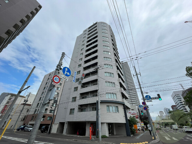 建物外観　札幌市東区北八条東「レジデンスタワー札幌」