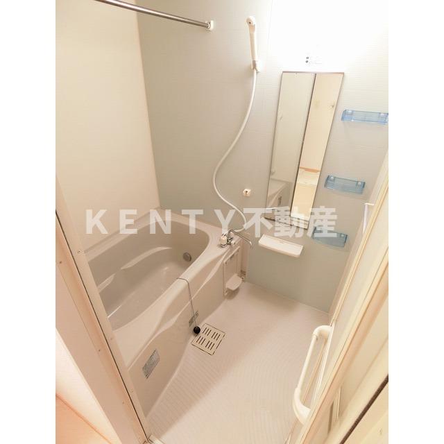 バス・シャワールーム　お風呂です