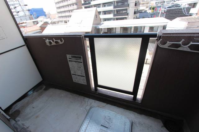 バルコニー　バルコニーも広々