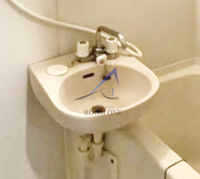 洗面設備　洗面台です。