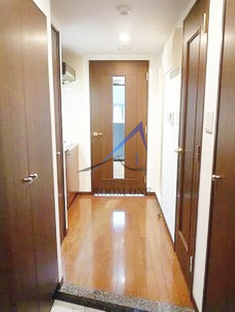 玄関　玄関です。