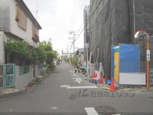 その他　前面道路