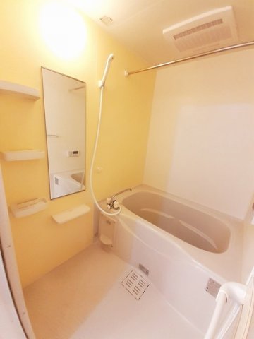 バス・シャワールーム　日々の暮らしに欠かせないお風呂です