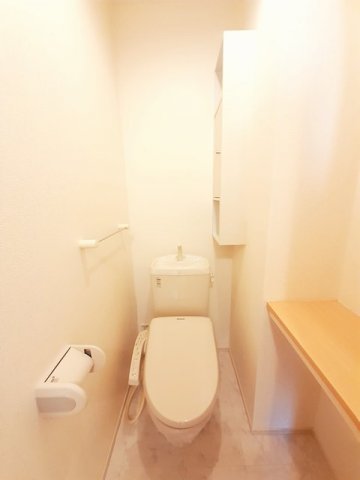 トイレ　コンパクトで使いやすいトイレです