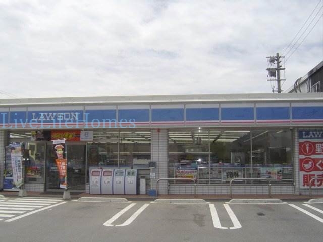 コンビニ　ローソン藍住町西野店（コンビニ）まで428m