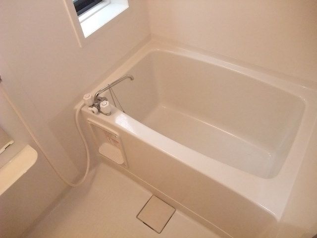 バス・シャワールーム　別部屋参考写真