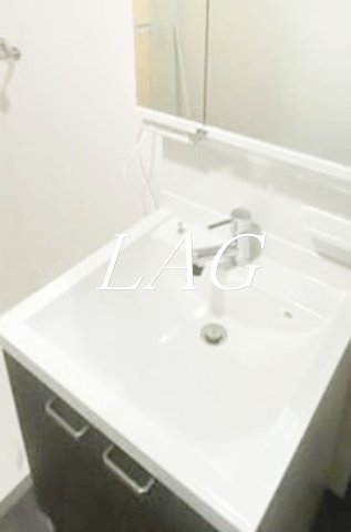 洗面設備　洗面台です。