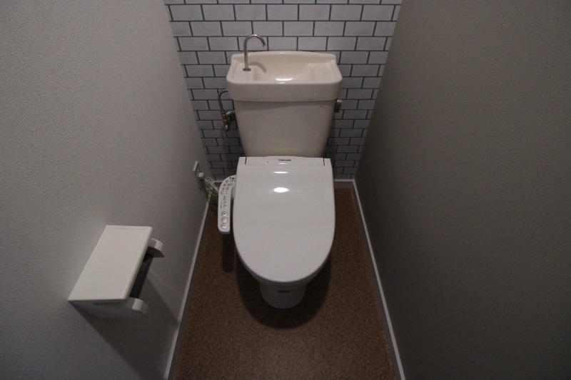 トイレ　トイレ