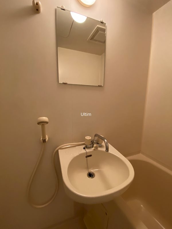 洗面設備　別部屋のお写真です。ご参考までに！