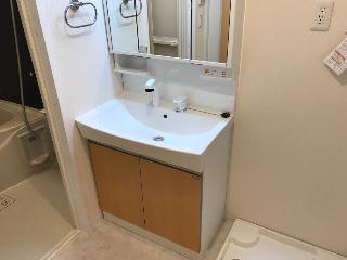 洗面設備　洗髪洗面化粧台