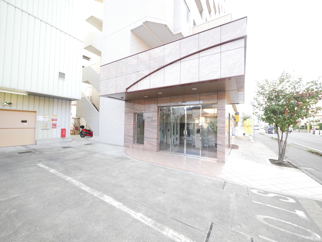 エントランス　★エントランスの写真です★