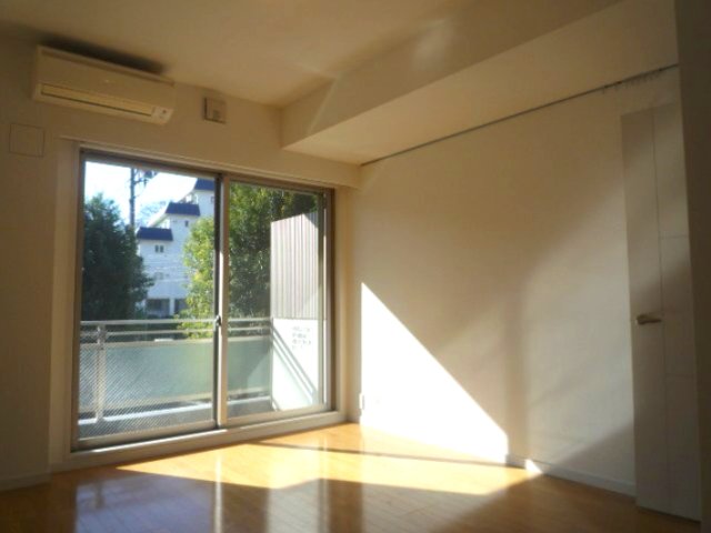 居室・リビング　居室