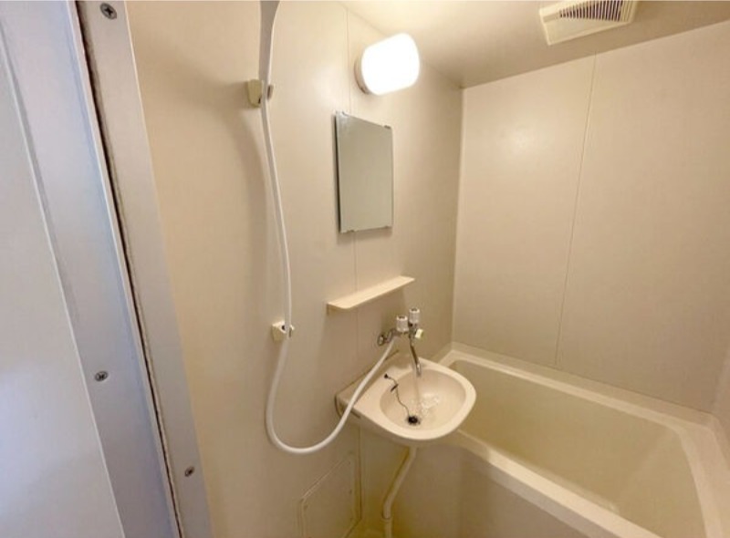 洗面設備　図面と現状に相違がある場合には現状を優先