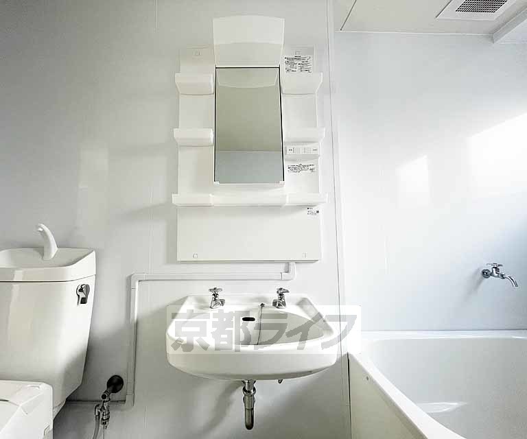 洗面設備　朝の準備もばっちりです！