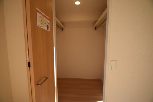 収納　Wisteria Mitsumata