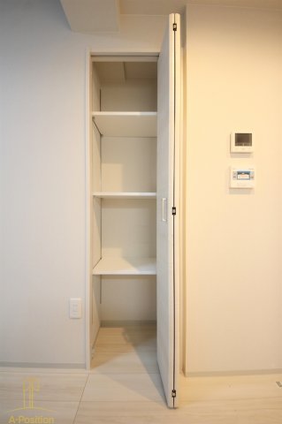 収納　パークサイド本町