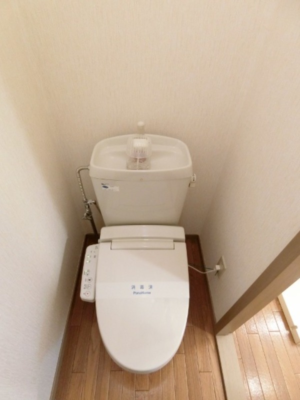 トイレ　図面と現状に相違がある場合には現状を優先